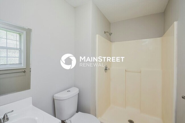 Building Photo - 3 Bedroom Pet-Friendly Home in Covington, ...