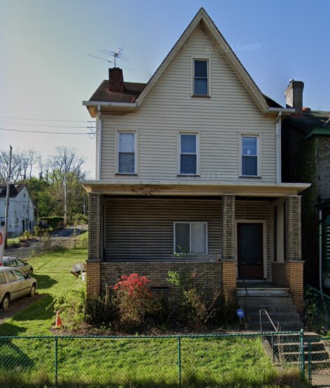 Building Photo - 152 W Warrington Ave