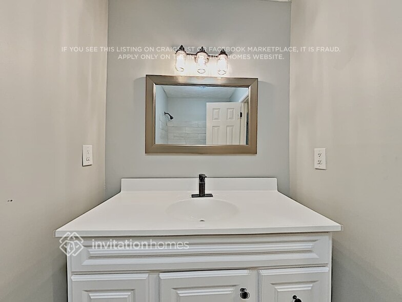 Building Photo - 3209 Meadowlark Ln NW
