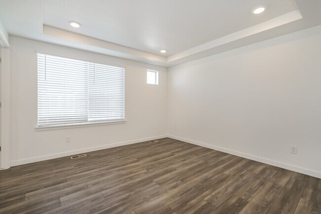 Building Photo - 4664 N Tower Dr