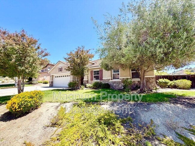 Building Photo - 35824 Red Bluff Pl