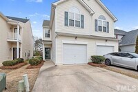 Building Photo - Golf Course Townhome