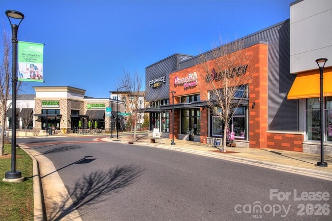 Building Photo - 5862 Ardrey Kell Rd