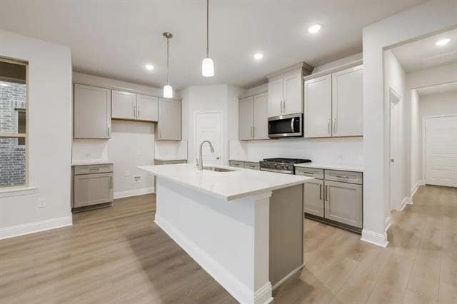 Building Photo - 3125 Buckeye St