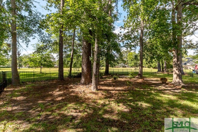 Building Photo - 626 Marsh View Dr
