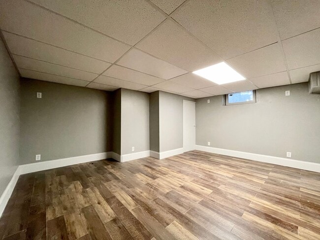 Building Photo - Stunning 4 Bedroom House in Richfield!