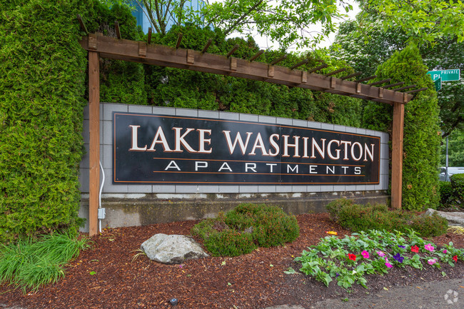 Building Photo - LAKE WASHINGTON APARTMENTS