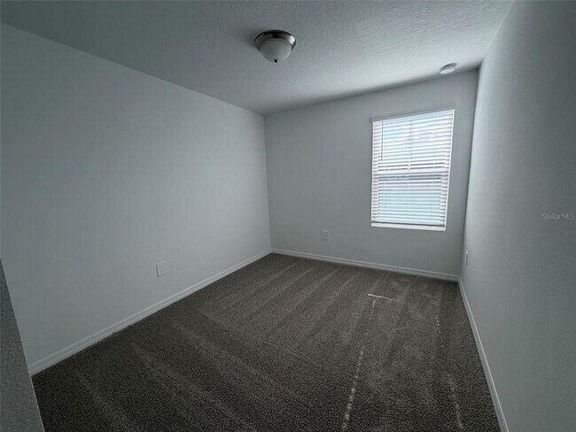 Building Photo - 16462 Bird of Paradise Ave