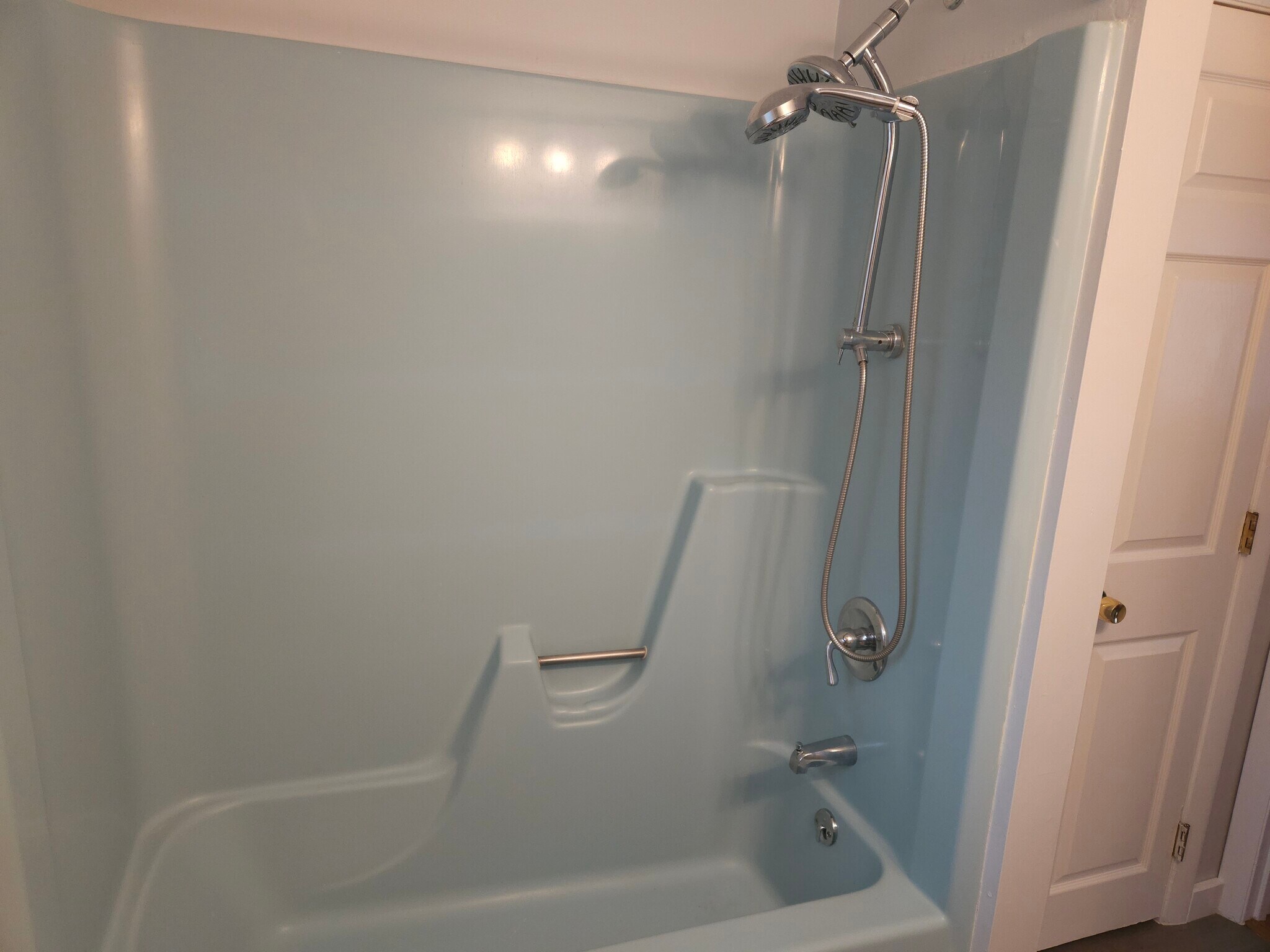 Building Photo - 2 Joshua Dr