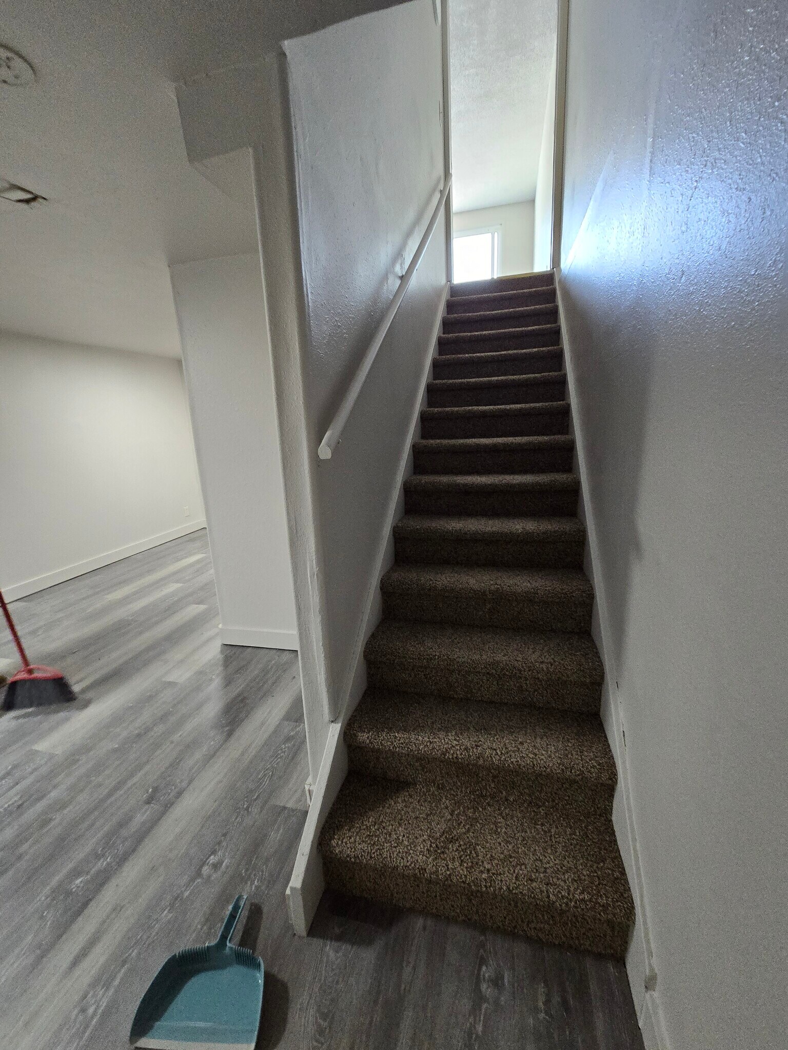 Building Photo - 817 Northview Cir