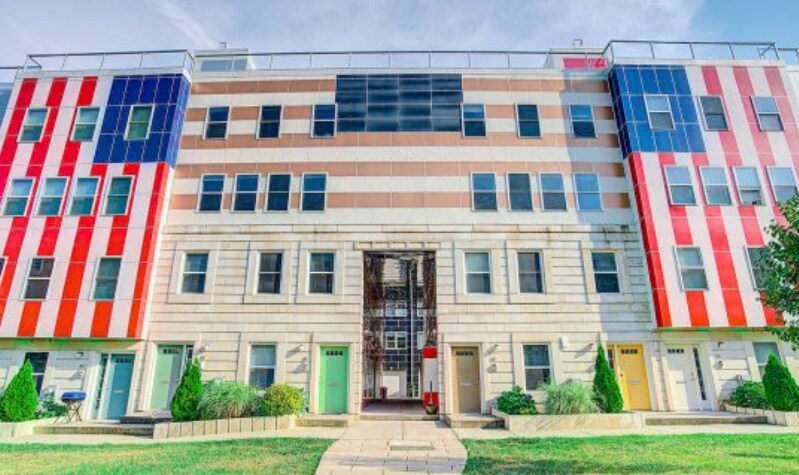 Building Photo - 820 N 48th St