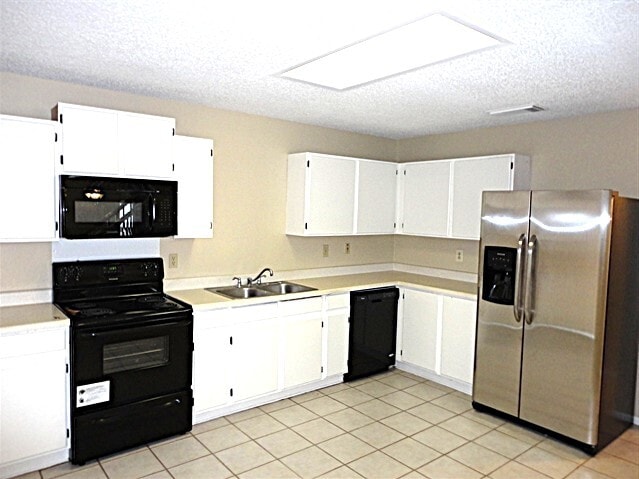 Building Photo - 13038 Woller Vly