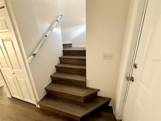 Building Photo - 862 Caribbean Dr