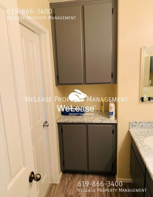 Building Photo - 2530 Falcon Valley Dr