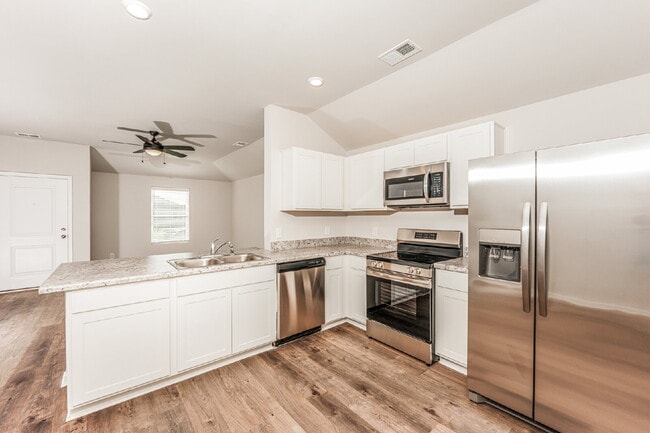 Building Photo - NEW CONSTRUCTION! Brand new 1 story home in Deer Brook Crossing.