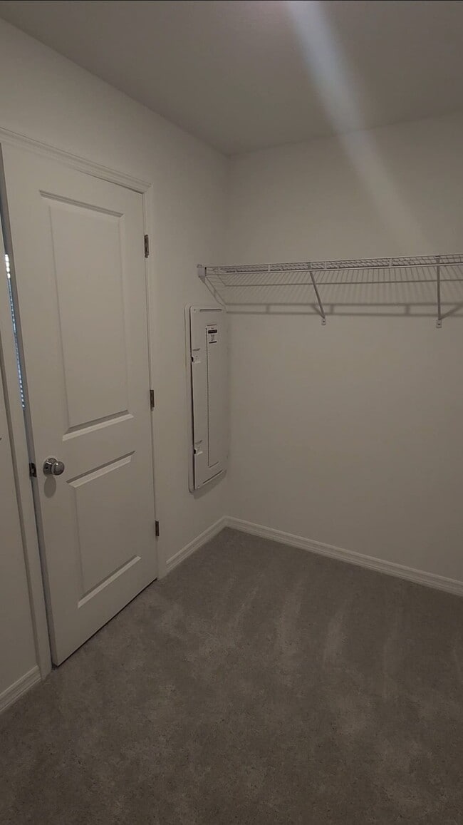 Building Photo - 11041 65th Ter E