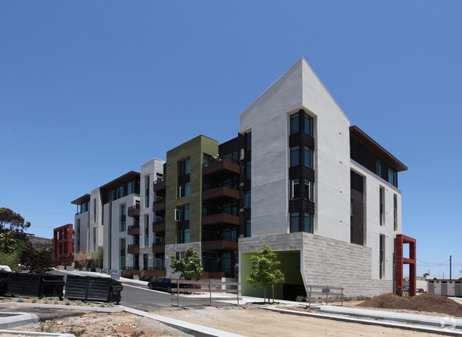 Building - Citronica I