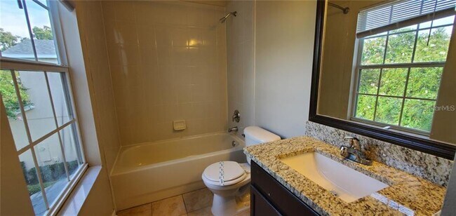 Building Photo - 2175 Brancaster Cir