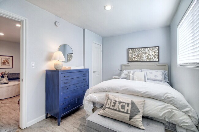 Building Photo - Charming 1-Bedroom Oasis on Highland Drive, Oxnard - Silver Strand