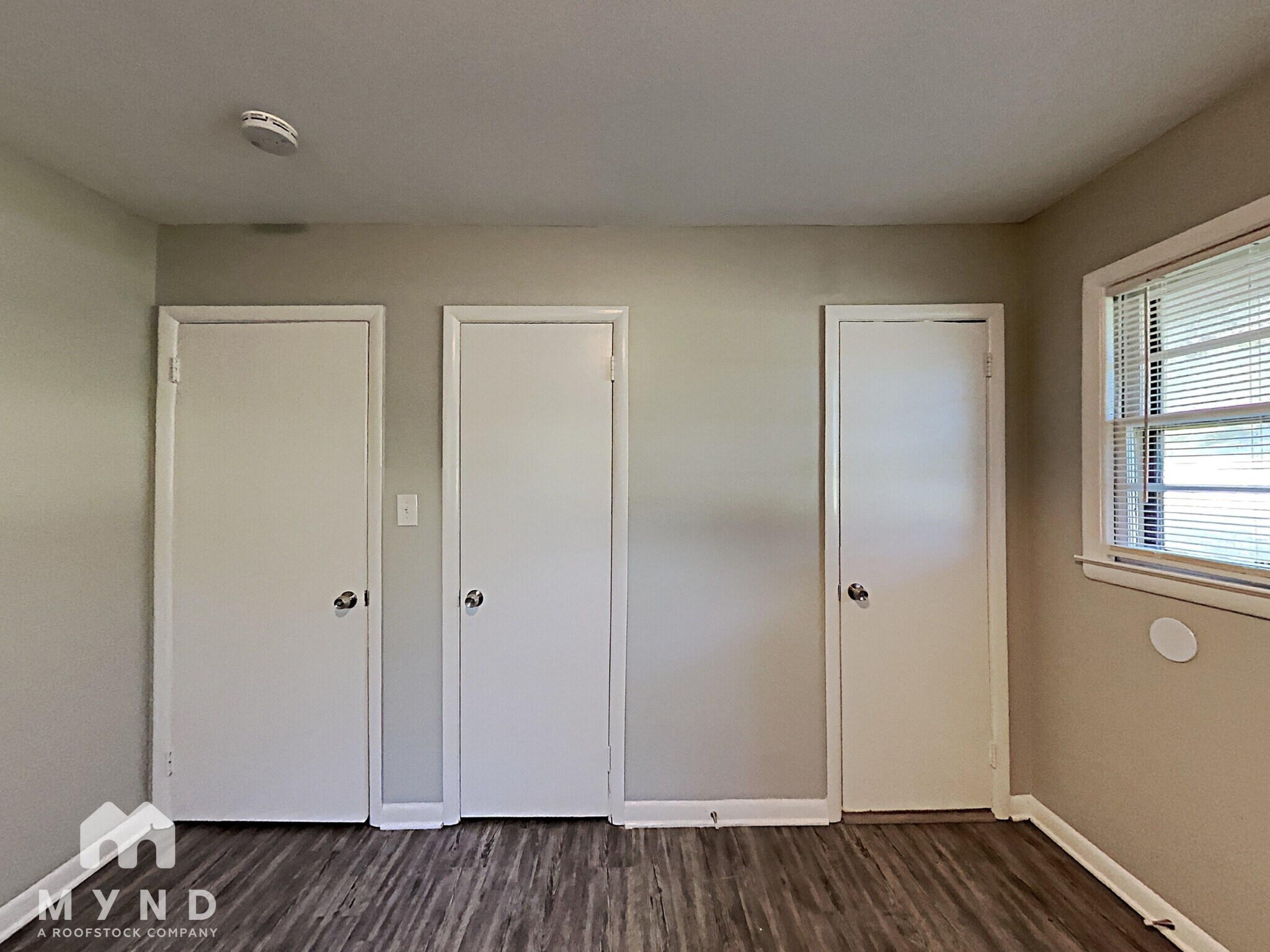 Building Photo - 3945 Camellia Trail