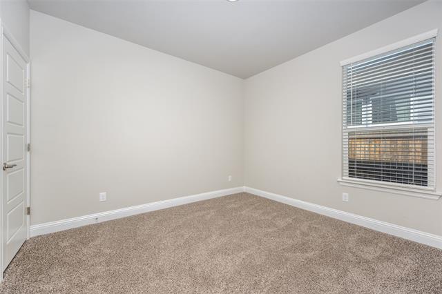 Building Photo - 2216 Toucan Dr