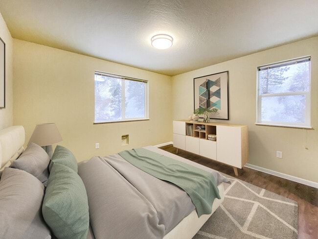 Building Photo - 3484 MT-200