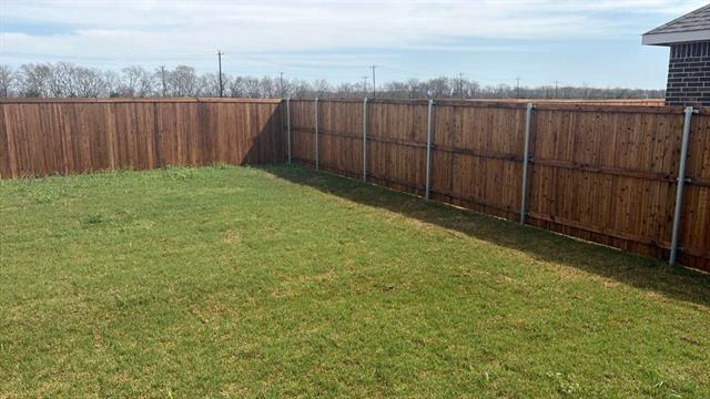 Building Photo - 2213 Maple Cir