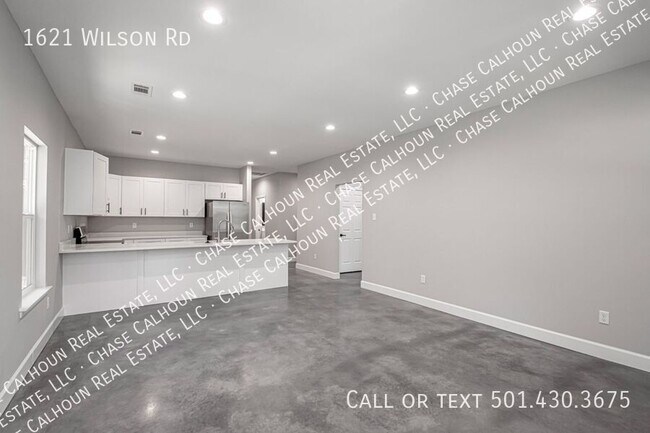 Building Photo - 1621 Wilson Rd