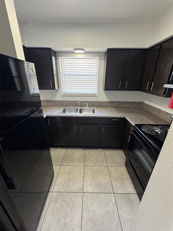 Building Photo - 1189 Bentley Rd