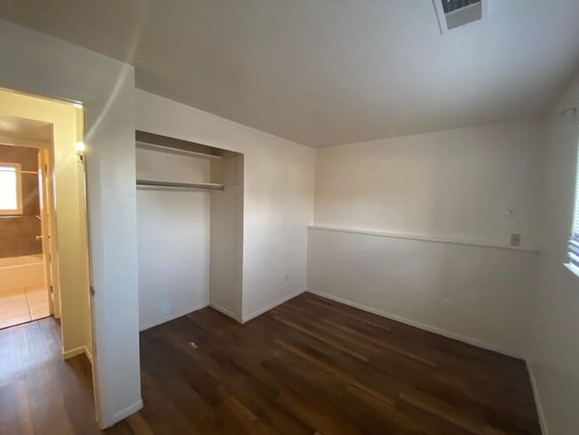 Building Photo - Nice 3 Bedroom Home in South Aurora