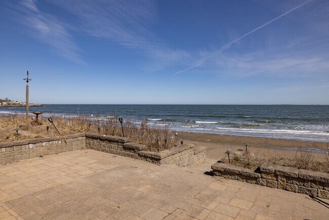 Building Photo - 1138 Ocean Blvd