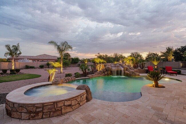 Building Photo - 12131 E Cloud Rd