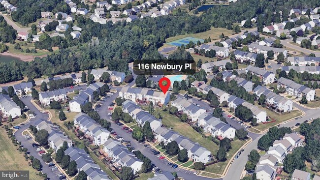 Building Photo - 8731 Farnham Way