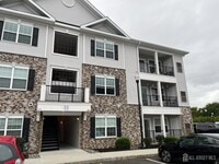 Building Photo - 826 Stiller Ln