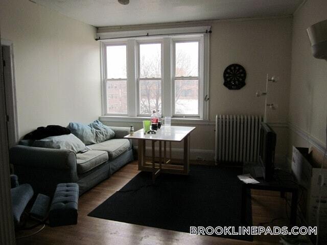 Building Photo - 72 Egmont St