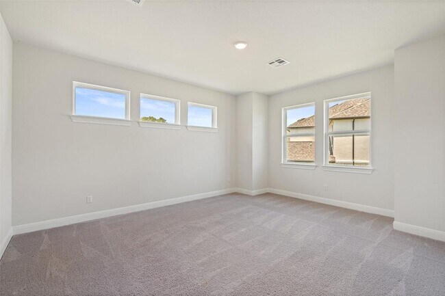 Building Photo - 159 Fireside Rd