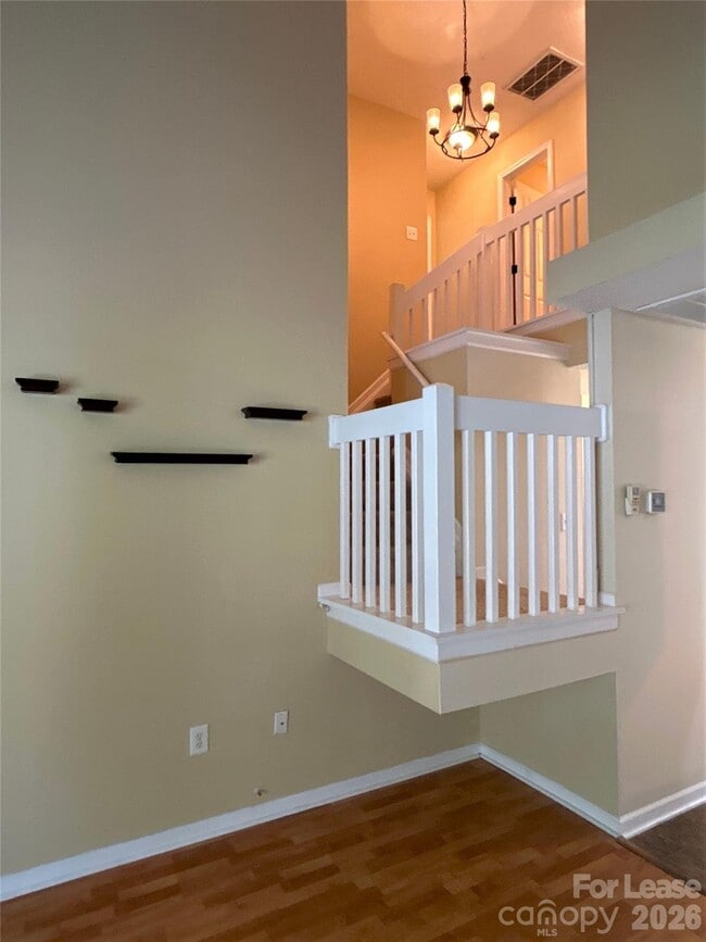 Building Photo - 12402 Bluestem Ln