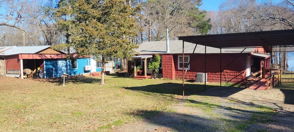 Building Photo - 8234 Haphazard Rd
