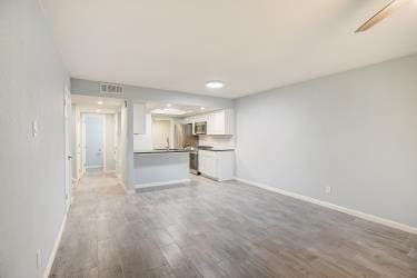 Building Photo - 6906 Lovely Ln