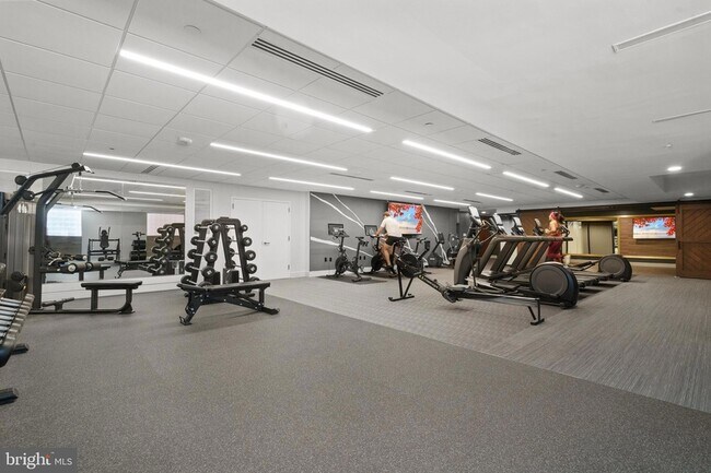 Building Photo - 631 D Street NW
