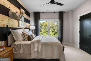 Building Photo - 2328 Mason Dr