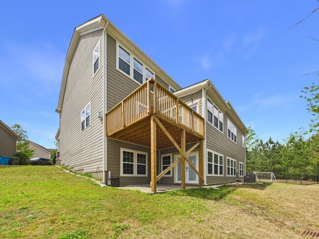 Building Photo - 1379 Corey Cabin Ct