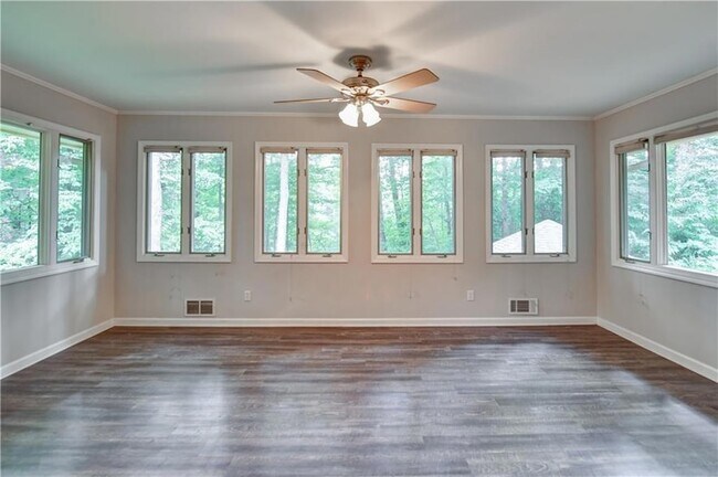 Building Photo - 1896 Winchester Trail