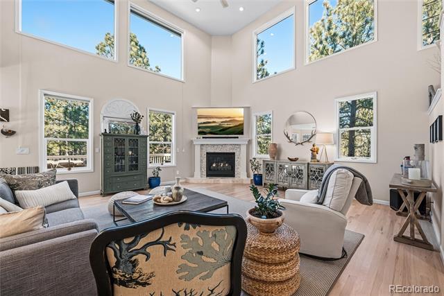 Building Photo - 450 Lariat Loop