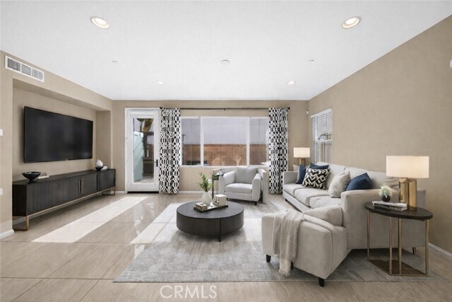 Building Photo - 783 Gatun St