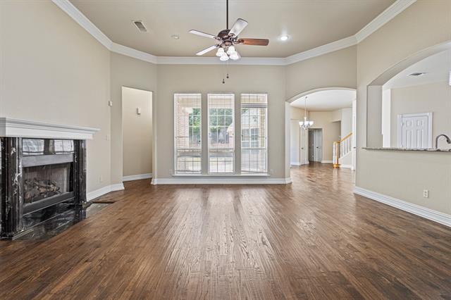 Building Photo - 2308 Megan Wy