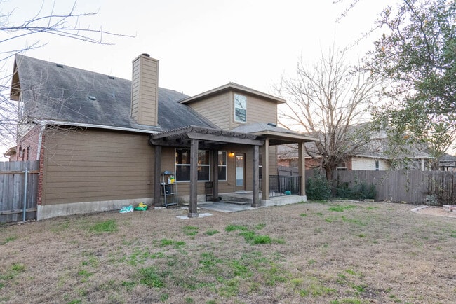 Building Photo - 404 Grisham Dr