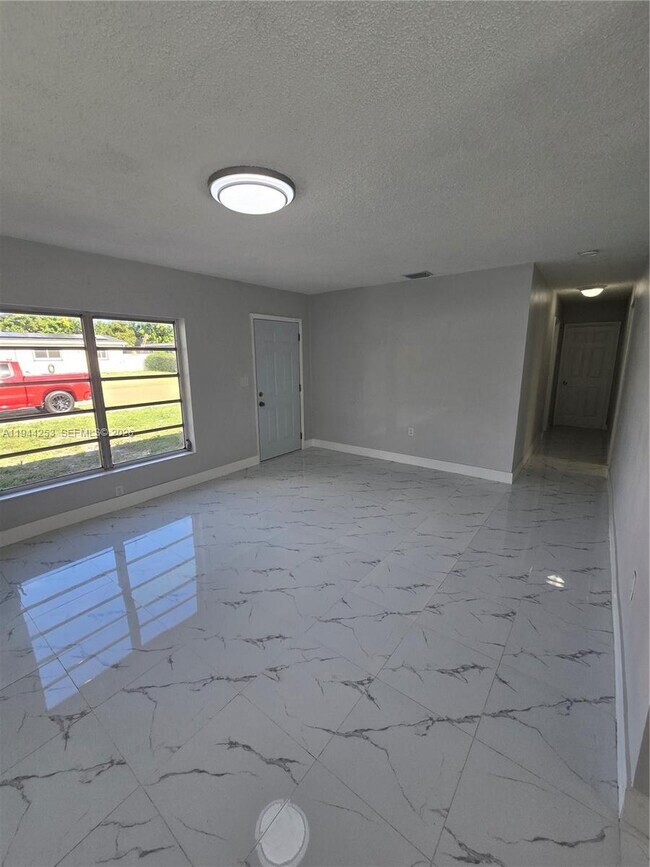 Building Photo - 1320 NE 211th Terrace