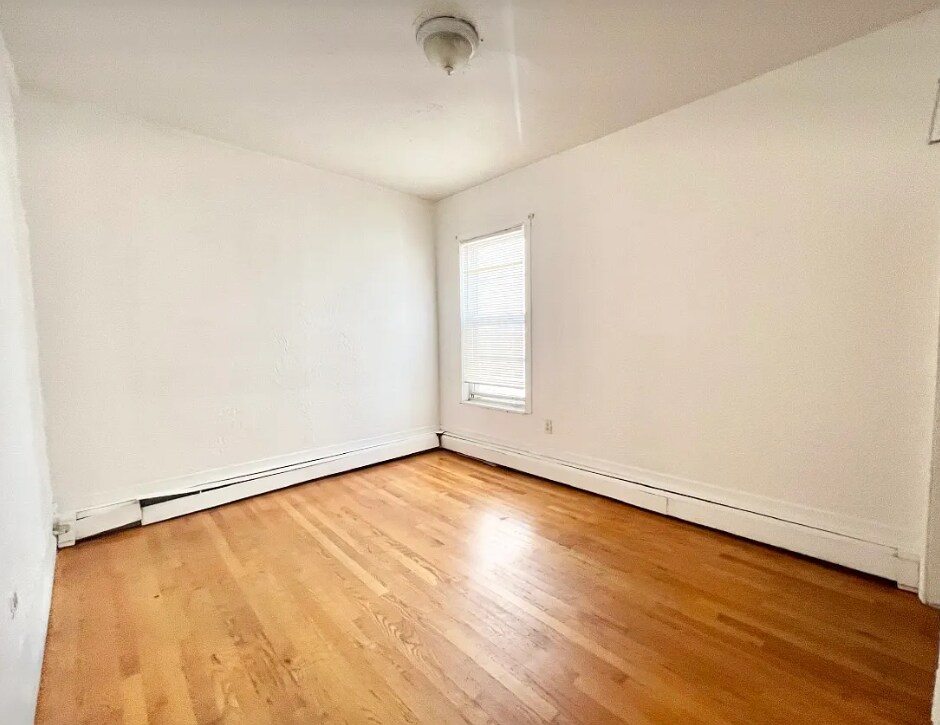 Building Photo - 846 Huntington Ave