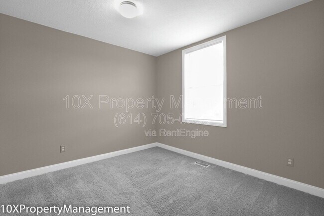 Building Photo - 3056 Melville St